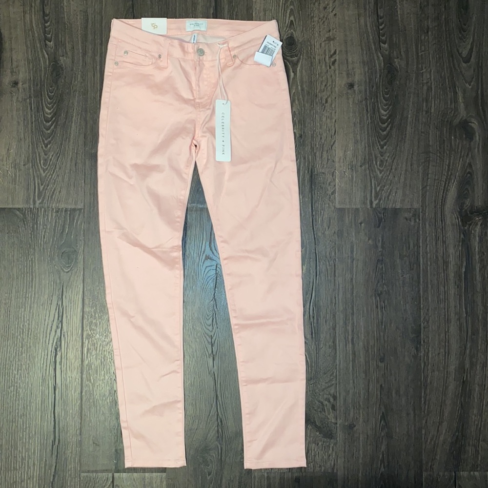 2/$45 Celebrity Pink- Light Pink Skinny Jeans ✔️
